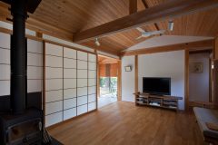 細江中川の家 内観1